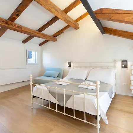 Apartment Palazzina Schiavoni By Sarlux