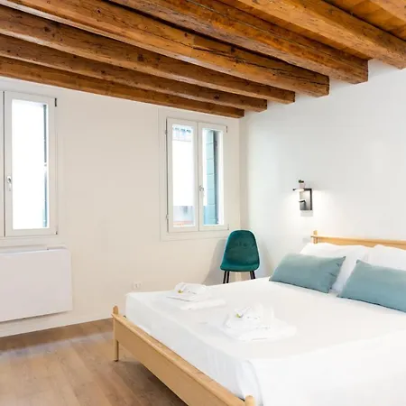 Palazzina Schiavoni By Sarlux *