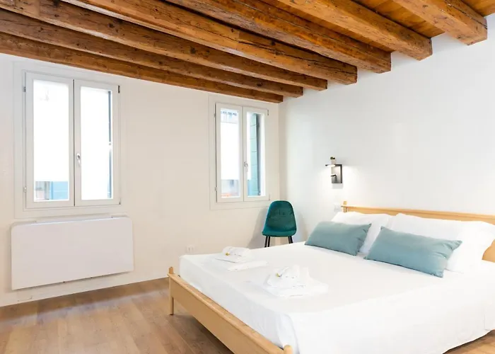 Palazzina Schiavoni By Sarlux *