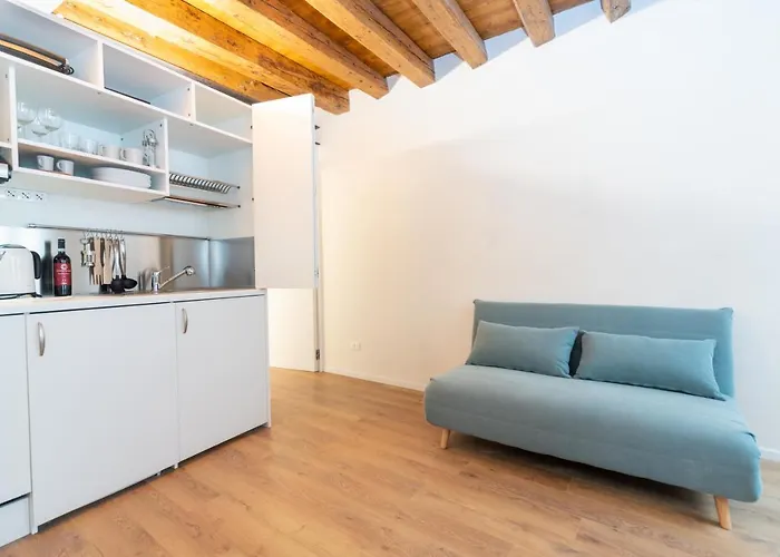 Palazzina Schiavoni By Sarlux شقة