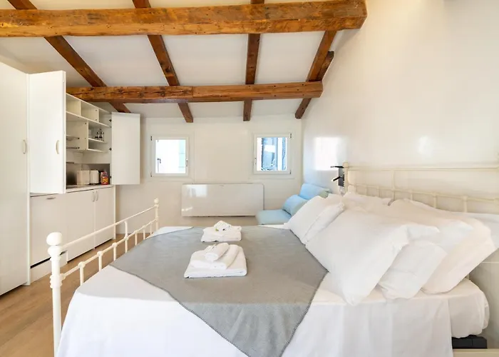 شقة Palazzina Schiavoni By Sarlux